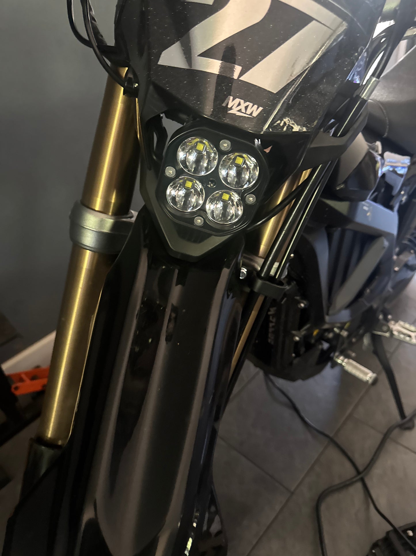 Ultra bee baja squadron headlight
